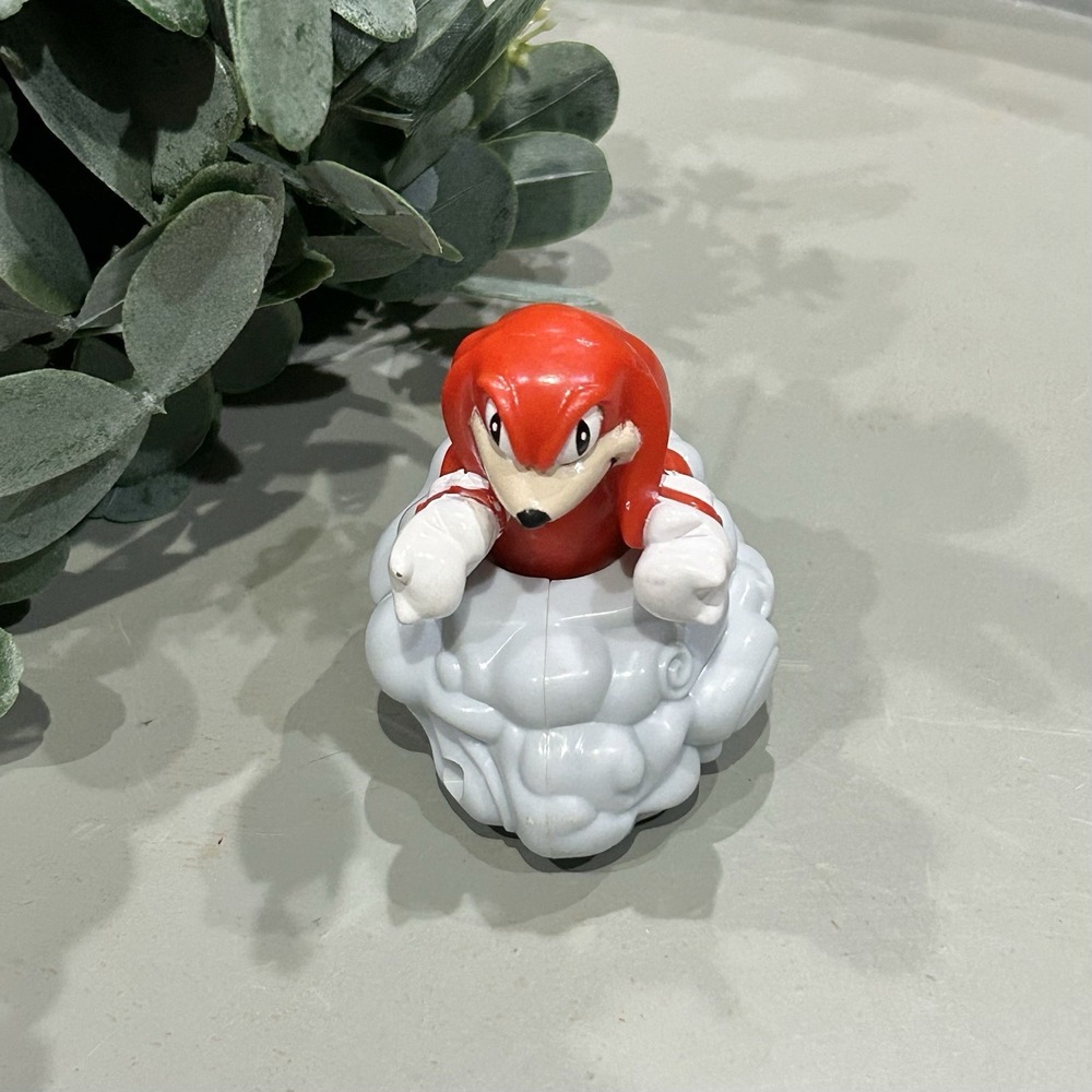 Vintage 1993 SEGA "Knuckles" McDonald's‎ Sonic the Hedgehog Happy Meal Toy